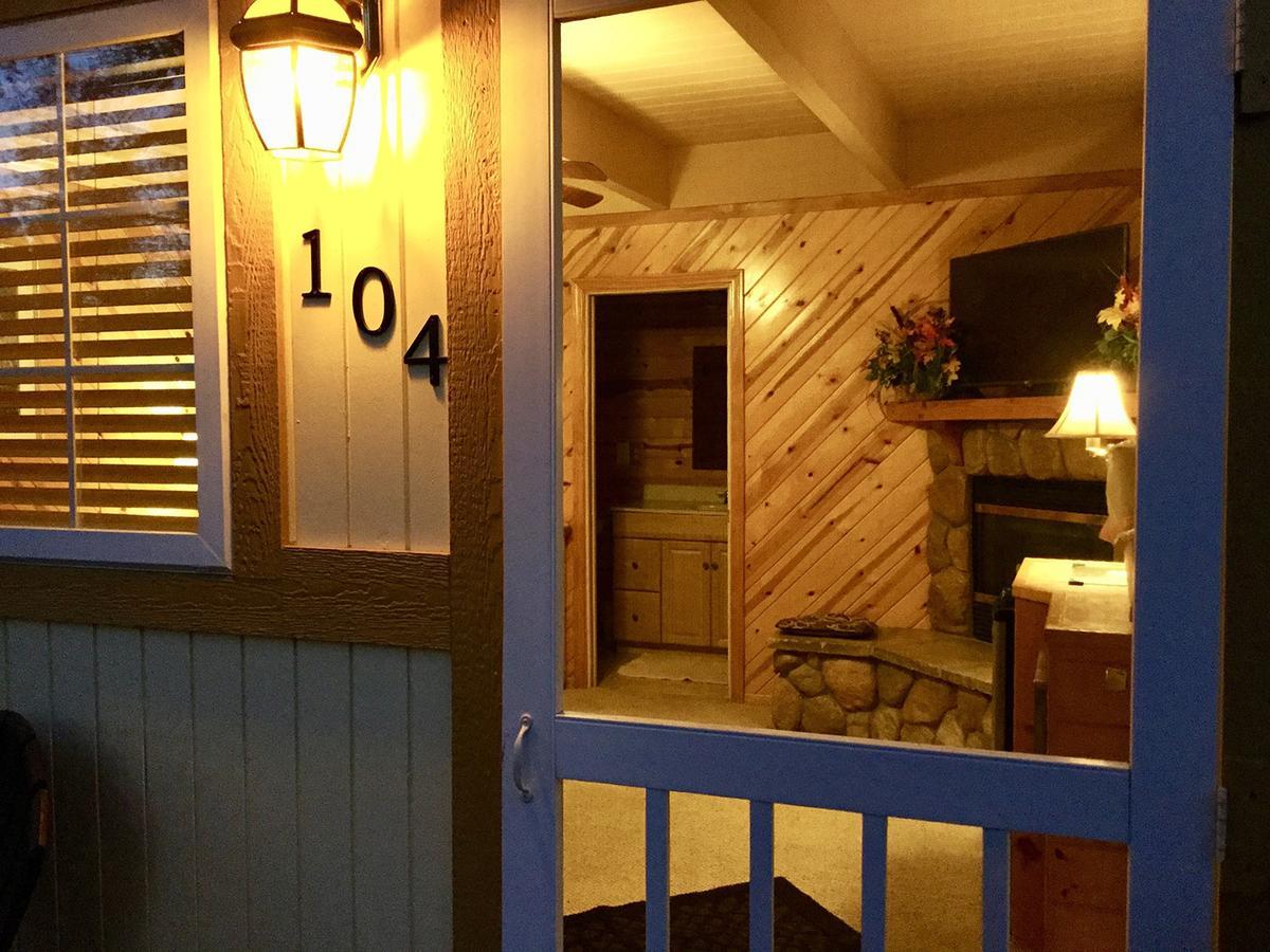 Giant Oaks Lodge Running Springs Kültér fotó