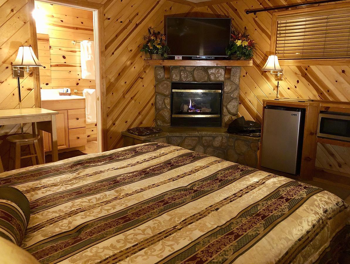 Giant Oaks Lodge Running Springs Kültér fotó